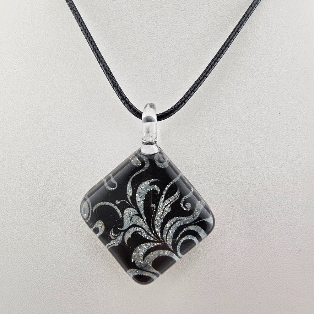 SUVANI Hand Blown Murano Glass Black Leaf Vine Pendant